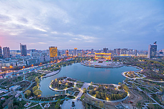 乌鲁木齐南湖广场夜景