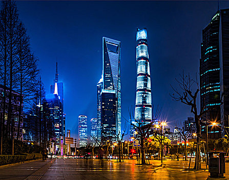 汽车,动感,城市道路,夜晚,上海,金融,交易