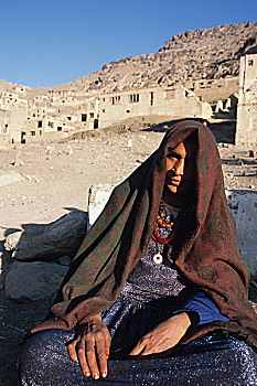 女人,坐,石头,墓穴,墓地,居民区,喀布尔