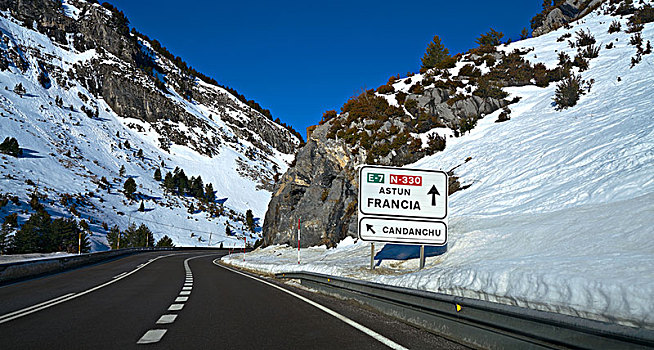 路标,韦斯卡,比利牛斯山脉,西班牙