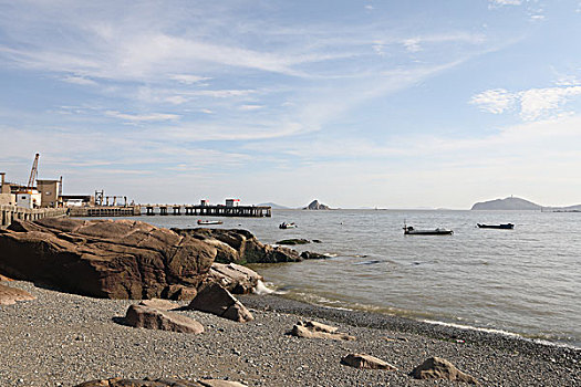 海上日出