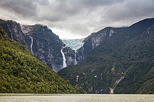 瀑布,流动,边缘,山,岩石,国家公园,智利