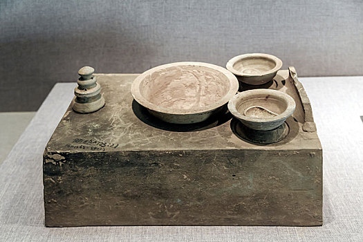 东汉长方形灰陶灶,河南省洛阳博物馆馆藏文物