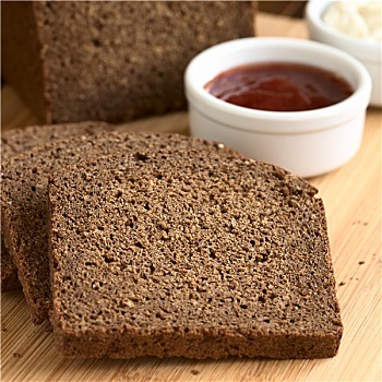 裸麦粗面包,暗色,黑麦面包