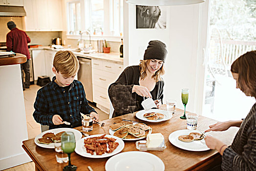 家庭,吃饭,早餐,厨房用桌