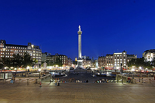 英格兰,伦敦,特拉法尔加广场,光亮,纳尔逊纪念柱,黄昏