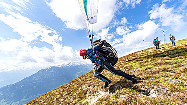 滑翔伞,开端,提洛尔,奥地利
