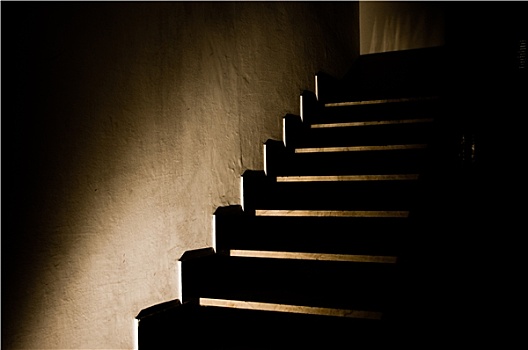 暗色,楼梯