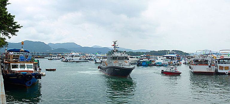 中国香港西贡·码头