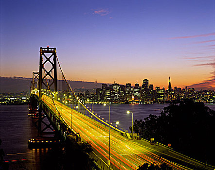 奥克兰湾大桥,旧金山,加利福尼亚,夜晚