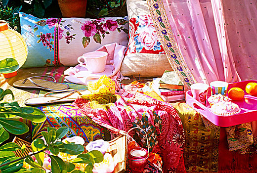 彩色,人字拖鞋,茶杯,垫子,花园