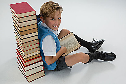 男生,读,书本,坐,一堆,白色背景,背景,头像