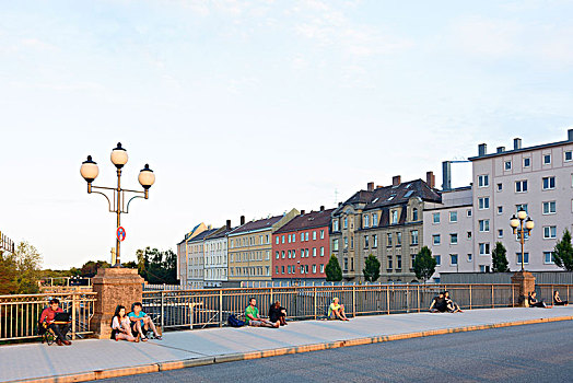 奥格斯堡,人,坐,太阳,铁路桥,斯瓦比亚,巴伐利亚,德国