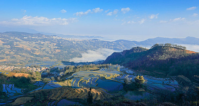 云南红河州元阳梯田自然景观