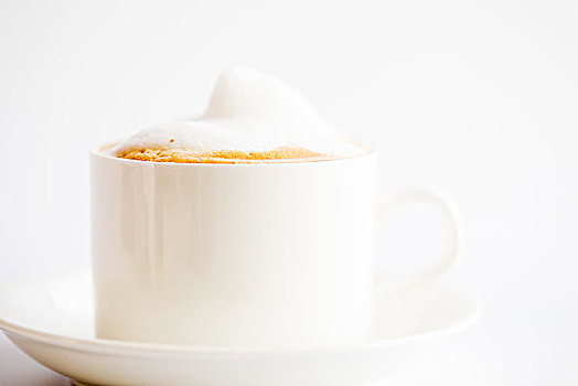 一杯咖啡,白色背景,留白