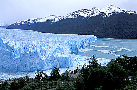 南美,巴塔哥尼亚,阿根廷,洛斯格拉希亚雷斯国家公园,莫雷诺冰川,湖