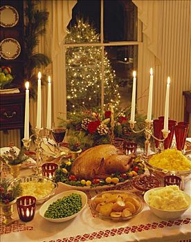 圣诞晚餐,桌子,圣诞树