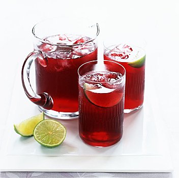蔓越莓汁,冰,柠檬,罐,两个,玻璃杯