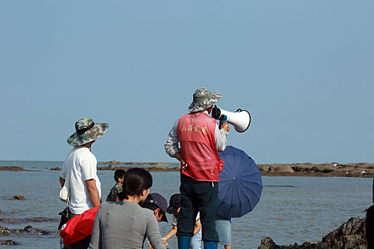 太壮观,万人赶海大军浩浩荡荡登陆太公岛,尽情享受快乐时光