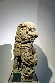 安徽博物院藏清代狮子石雕