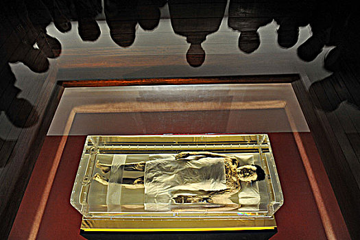湖南省博物馆西汉墓文物