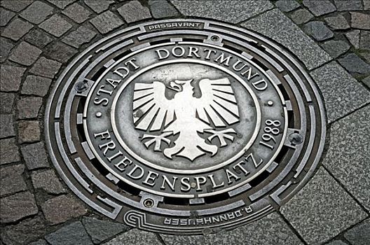 多特蒙德,盾徽,检修孔,遮盖,北莱茵威斯特伐利亚,德国,欧洲
