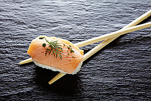 寿司,握寿司,三文鱼,筷子,表面