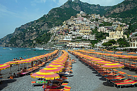 伞,海滩,椅子,波西塔诺,阿马尔菲海岸,世界遗产,省,萨勒诺,海湾,坎帕尼亚区,意大利,欧洲