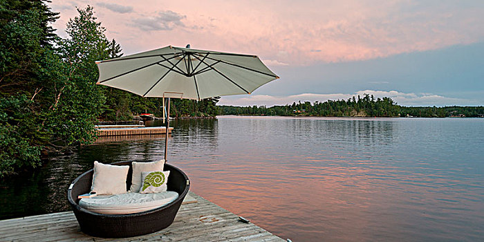户外椅,伞,码头,湖,木头,安大略省,加拿大
