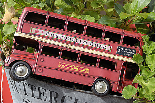 英格兰,伦敦,波多贝罗路,模型,仿制,红色,伦敦双层巴士,双层巴士,古董店