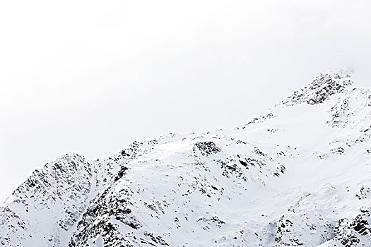 积雪,山