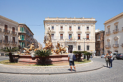 喷泉,西西里,广场,奥提吉亚岛,世界遗产,文化,场所,锡拉库扎,意大利,欧洲