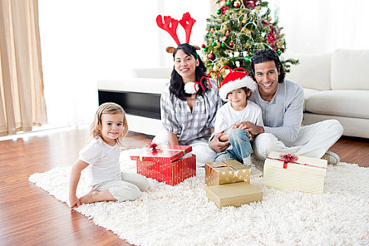 家庭,玩,圣诞礼物,在家