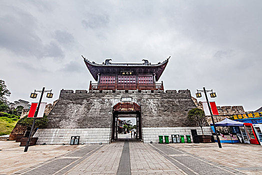 江西省赣州市军门楼城堡古建筑景观