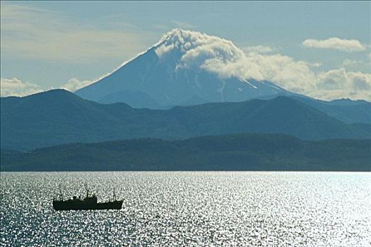 船,河,火山,背景,堪察加半岛,俄罗斯