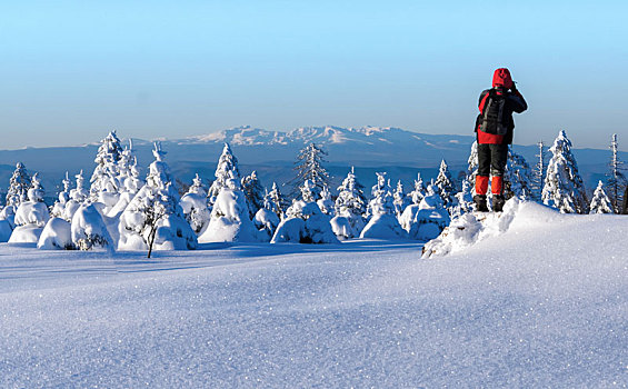 和龙老里克湖冬季,林海雪原