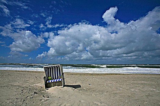 荒凉,沙滩椅,正面,风暴,海洋,海滩,岛屿