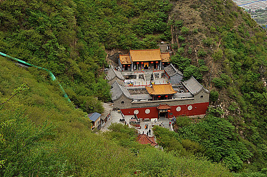 河北鸡鸣山财神庙建筑