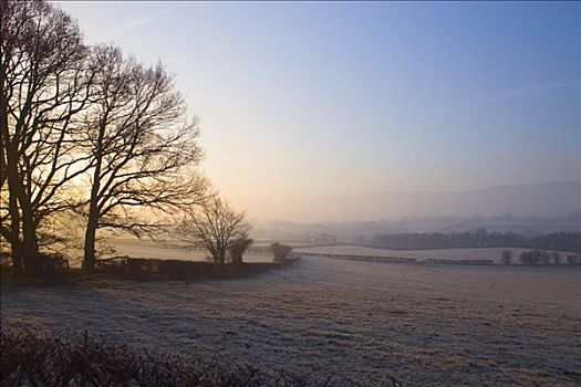 冬天,日出,布雷肯灯塔国家公园,波厄斯郡,威尔士