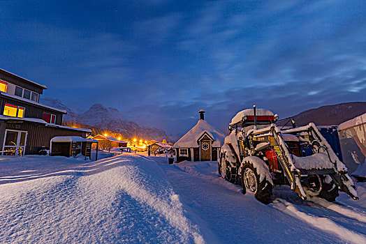 拖拉机,积雪,夜晚,乡村,诺尔兰郡,挪威,欧洲