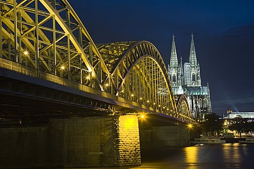 霍恩佐伦大桥,科隆,大教堂,德国