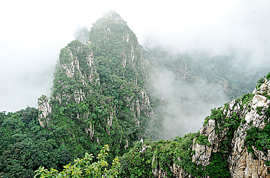 河北保定狼牙山美景