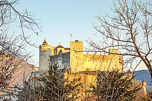 霍亨萨尔斯堡城堡,萨尔茨堡