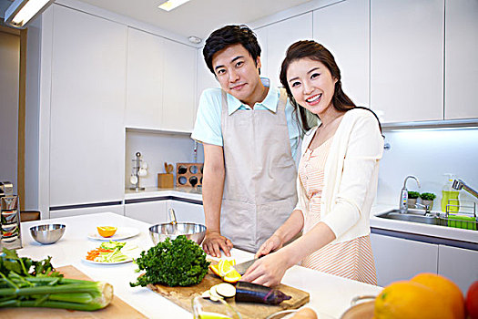 情侣,做饭,厨房
