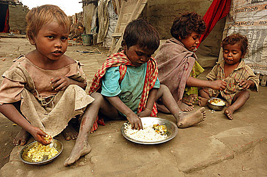 一群孩子,工作,食物,印度