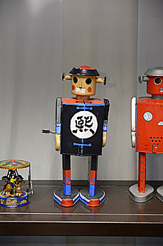 一尚门服饰,机器人摆设,广东广州海珠区tit创意园