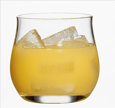 橙汁,冰块,玻璃杯