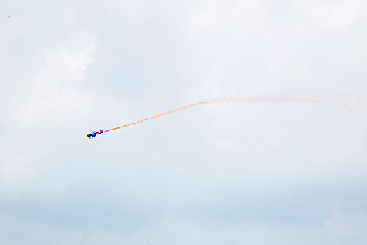 飞机航空表演