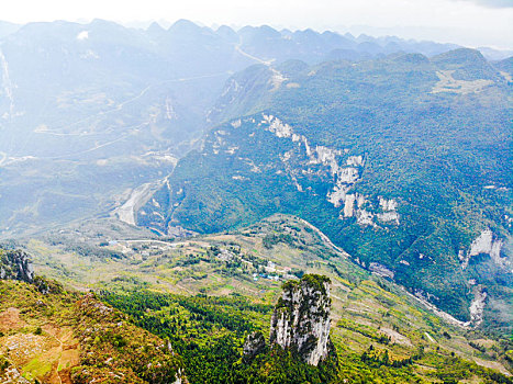 航拍湖北恩施大峡谷七星寨景区