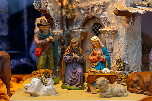 木头雕刻饰品耶稣诞生在马房的故事